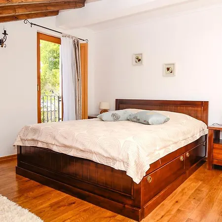 Villa Viganj וילה ויגאני